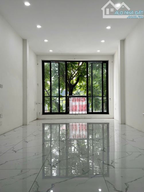 Cho thuê nhà mặt phố Trần Khát Chân, 34m2 x 5 tầng, 23tr/t - 3