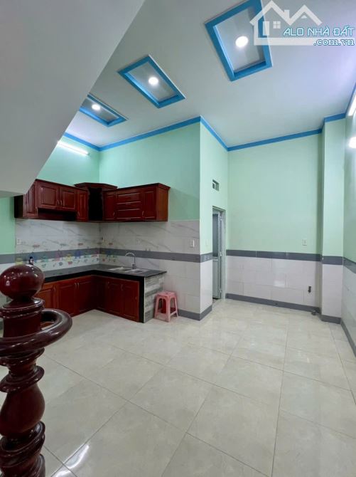 Nhà sổ hồng riêng 1 trệt 1 lầu Bình chuẩn 17 thuận an bình dương 2 tỷ 530 triệu - 3