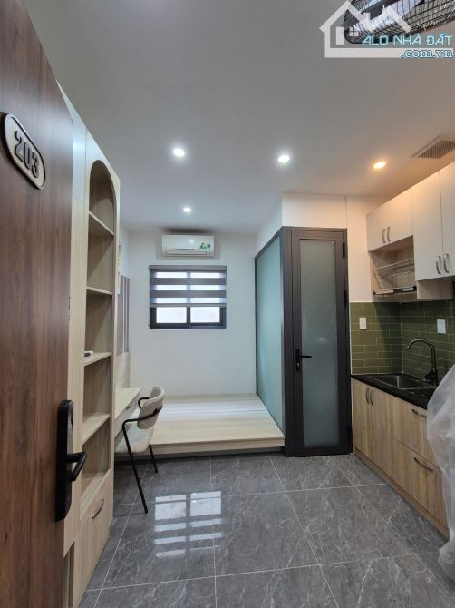 TOÀ NHÀ ĐIỆN BIÊN PHỦ Q10 (6M X 19M2) 5 TẦNG THANG MÁY XỊN , THU NHẬP KHỦNG TỐT - 3