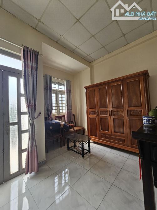 NHÀ MẶT TIỀN ĐÔNG THẠNH - KINH DOANH TỐT - DT 84M2 - TRỆT ,LẦU ĐÚC BTCT - GIÁ CHỈ 4,2 TỶ T - 3