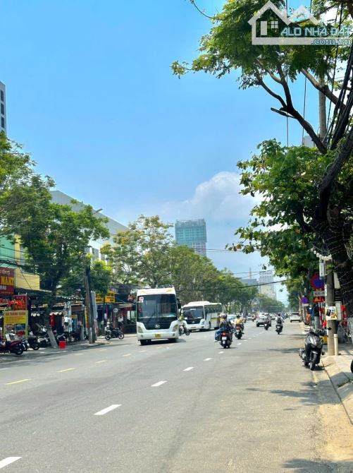SIÊU PHẨM! Lô Đất Nguyễn Văn Thoại - 260m2 ngang 10m- Oto đậu 24/7 - Cách biển Mỹ Khê 100m - 3