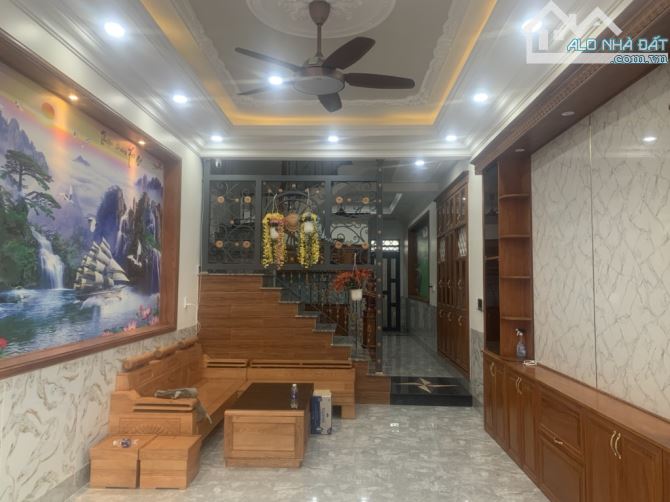 Bán nhà kdc phú hồng thịnh 9 3 tầng 66m2 4PN-4WC giá rẻ 5 tỷ tiện ở và kinh doanh - 3
