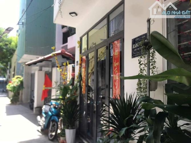 Sang nhượng nhà 3 tầng kiên cố -tố hữu - Hải châu - 3