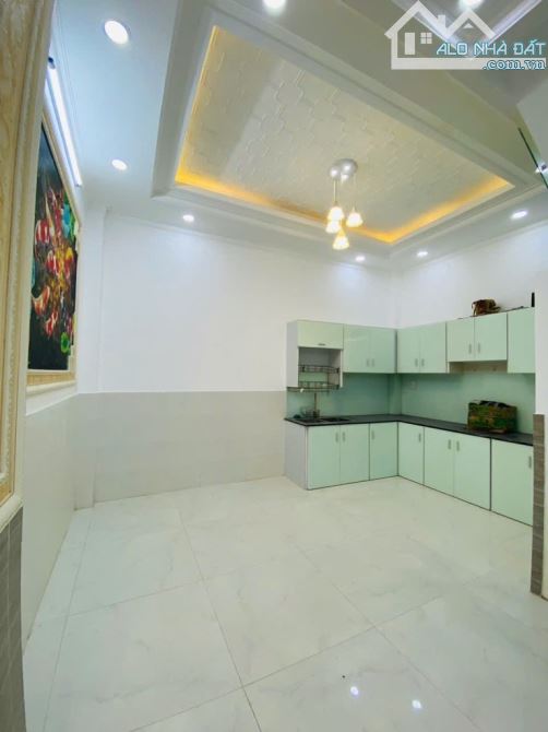 BÁN NHÀ 4 TẦNG - PHÂN LÔ BÀN CỜ CAO TẦNG SÀI GÒN MỚITHÔNG ĐÀO TÔNG NGUYÊN Giá - 3