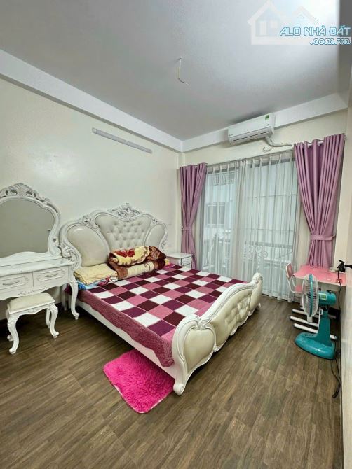 Nhà đẹp 4 tầng sát cạnh KĐT HUD Vân Canh, 4 tầng vỉa hè rộng ,đường 2 ô tô tránh - 3