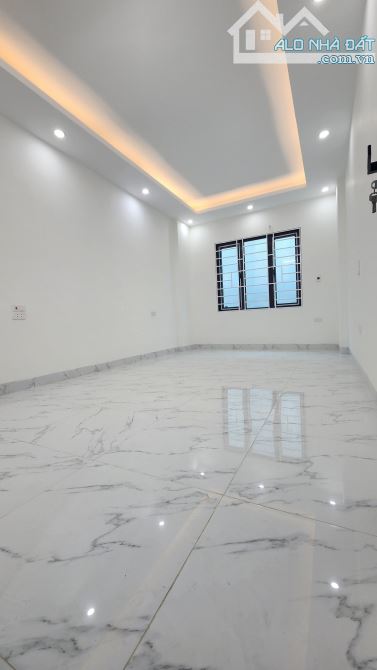NHÀ GẦN CHỢ, NGHĨA LỘ, YÊN NGHĨA, HÀ ĐÔNG, DT 30M2, 4 TẦNG, MT 3.2M, GIÁ 5.1 TỶ - 4