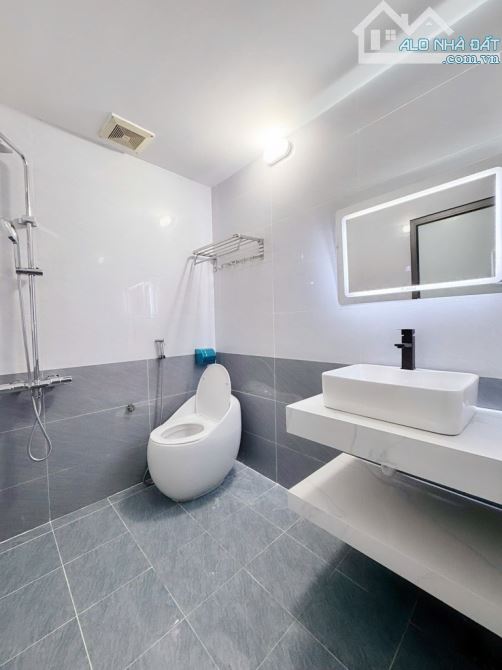 SIÊU PHẨM ĐỊNH CÔNG - 4 TẦNG XÂY MỚI - GẦN Ô TÔ - LÔ GÓC - FULL NỘI THẤT - SỔ VUÔNG. - 4