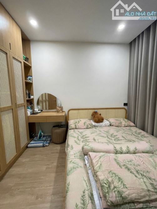 Nhà đẹp Phạm Văn Bạch, P15 Tân Bình. DT 52m2. 3 tầng BTCT. Ngang A4 nở hậu. Giá 5.15 tỷ TL - 4