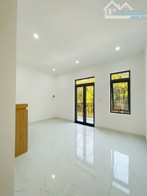 Nhà siêu hiện đại sổ riêng thổ cư đầy đủ nội thất, cách trục đường chính 50m - 5