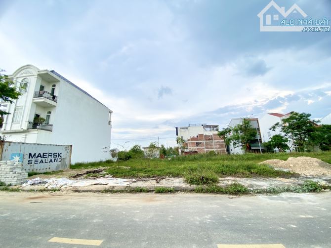 Siêu Phẩm , 2 Mặt Tiền Trước Sau View Kênh Đông Nam Thuỷ An - 5