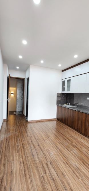 Chính chủ nhờ bán nhà mới xây 6 tầng thang máy phố Lê Duẩn, Hồ Ba Mẫu - 5