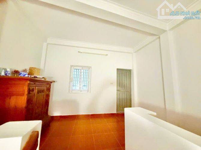 BÁN NHÀ PHỐ NGUYỄN KHANG, CẦU GIẤY- S= 35M2 - GIÁ 7.9 TỶ. - 5