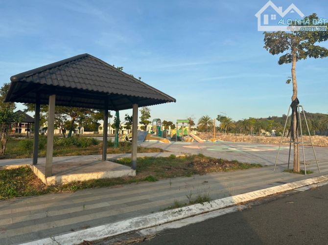 Bán gấp nền đất 133m² sổ hồng riêng ở đường số 28 Hòa Long Bà Rịa giá 1ty XXX - 3