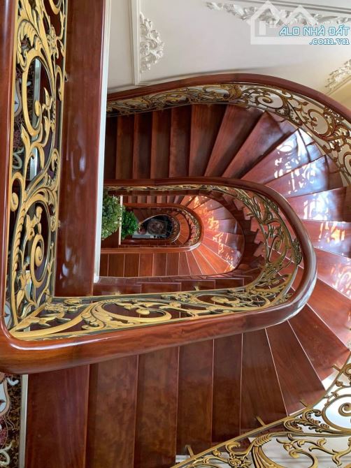 BÁN NHÀ RIÊNG PHỐ XÃ ĐÀN - LÔ GÓC - 4 Ô TRÁNH - VỈA HÈ - KINH DOANH - 200M2 CHỈ 57 TỶ - 5