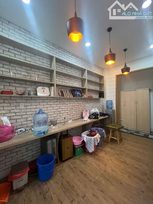 MẶT TIỀN ĐƯỜNG SỐ 57- KHU BÌNH PHÚ -DT: 4X16M - 4 TẦNG -9 TỶ 7 - 5