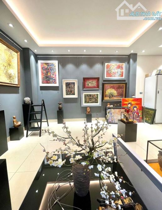 BÁN NHÀ PHÂN LÔ LÝ NAM ĐẾ HOÀN KIẾM - 75M 8T MT 13M - OTO ĐỖ CỬA LÔ GÓC 3 THOÁNG THANG MÁY - 5