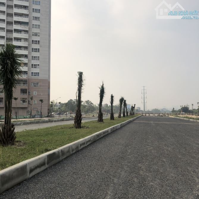 Bán Đất Mặt Vành Đai 3.5 Di Trạch Lô Góc 3 Mặt 75m2 Mặt Tiền 8m Giá Đầu Tư 288 Triệu 1m2 - 5