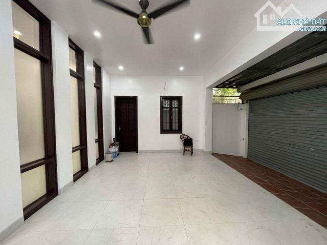 BIỆT THỰ CAO CẤP MỘ LAO HÀ ĐÔNG, LÔ GÓC, Ô TRÁNH VỈA HÈ, 157M2- 3 TẦNG- MT 22M- GIÁ 32 TỶ - 5
