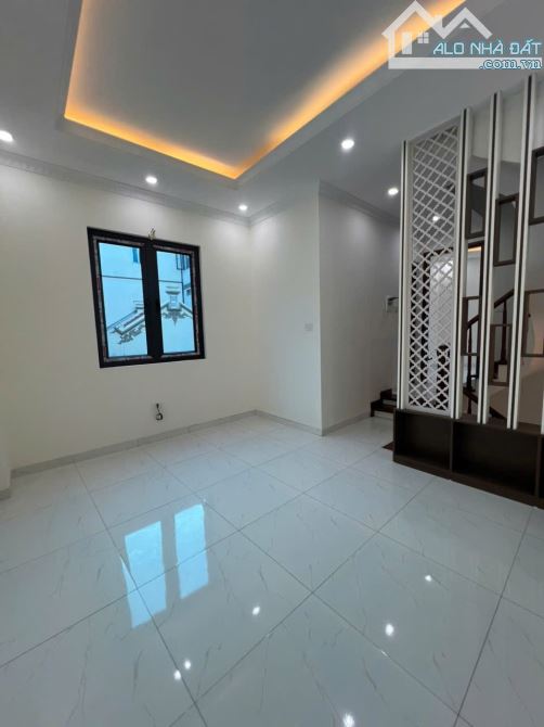 Bán nhà Cựu Quán Đức Thượng ô tô 35m 4 tầng lô góc mặt 10m - 6