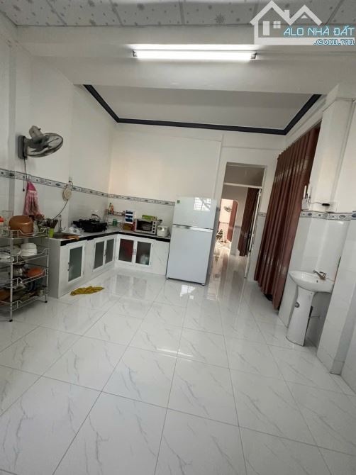 NHÀ TRỆT CÒN MỚI HẺM 71 LÊ HỒNG PHONG ĐỐI DIỆN CẢNG HOÀNG DIỆU ĐOẠN LỘ ĐÃ NÂNG CẤP MỚI - 6