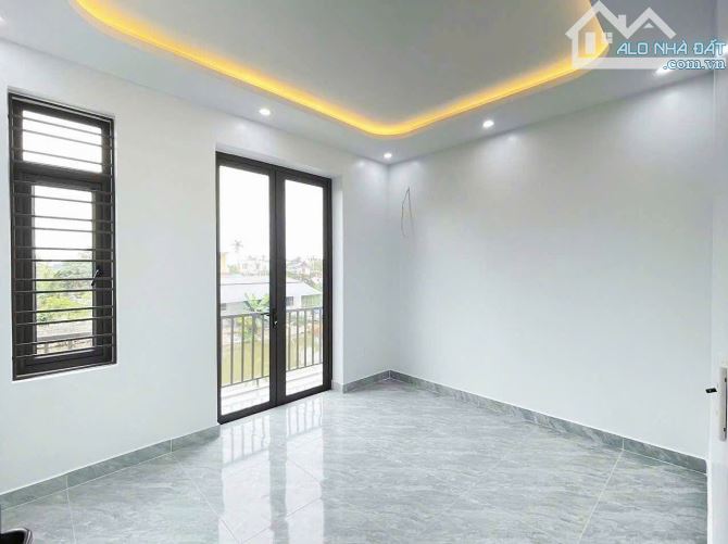 Nhà KDC Trung Thành, 1 trệt 1 lầu đã có sổ hồng riêng 108m2, 3PN 2WC - 6