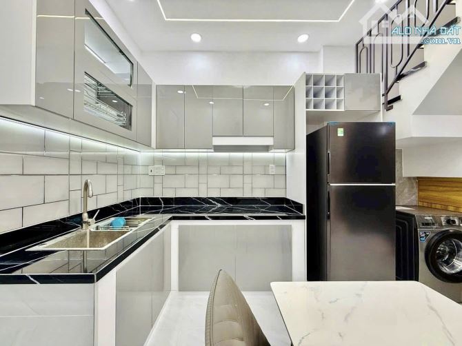 30M2, BÁN NHÀ 2 TẦNG,HẺM Ô TÔ THÔNG, NGUYỄN VĂN KHỐI, P8 GÒ VẤP, NHỈNH 4 TỶ - 6
