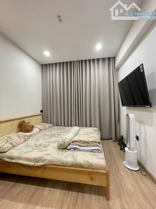 Nhà đẹp Phạm Văn Bạch, P15 Tân Bình. DT 52m2. 3 tầng BTCT. Ngang A4 nở hậu. Giá 5.15 tỷ TL - 6