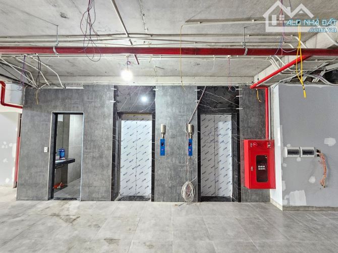 BÁN TOÀ VĂN PHÒNG MẶT PHỐ VŨ TÔNG PHAN 310m2 - 10T THANG MÁY - MT 11m - 145 TỶ -LÔ GÓC-HẦM - 6