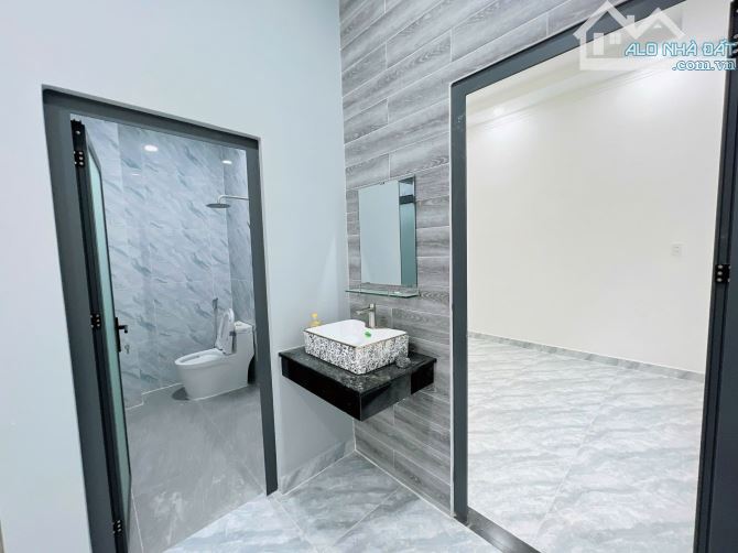 Bán nhà góc 2 mặt tiền Gần GX Long Bình Tp Biên Hoà -Giá 4tỉ8 - 7