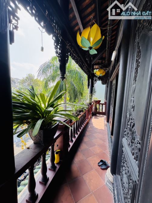 BIỆT THỰ GỖ LIM - TRẦN VĂN KIỂU VIEW CÔNG VIÊN- P10- Q6- DT: 9*25m- 75 tỷ - 8