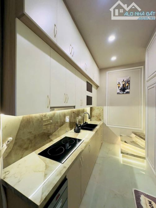 Bán nhà đầy đủ nội thất cao cấp đường Lạc Long Quân phường 10 quận Tân Bình - 8
