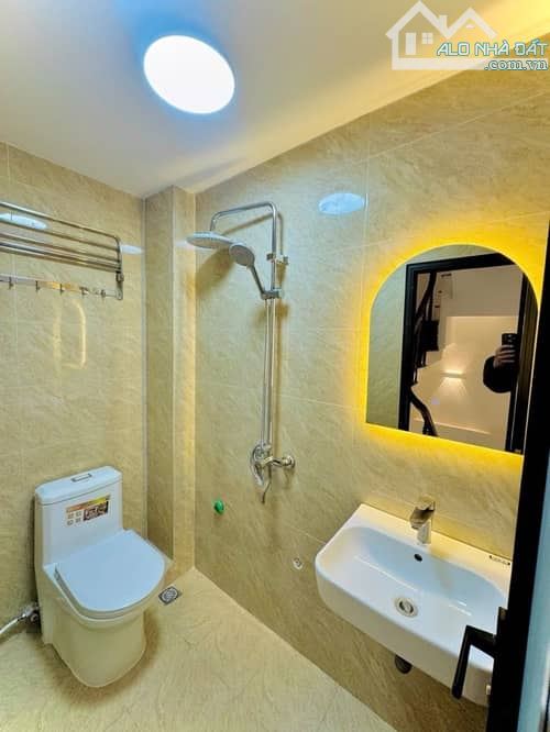 TRƯƠNG ĐỊNH NHÀ ĐẸP HAI THOÁNG, MẶT TIỀN RỘNG - 9