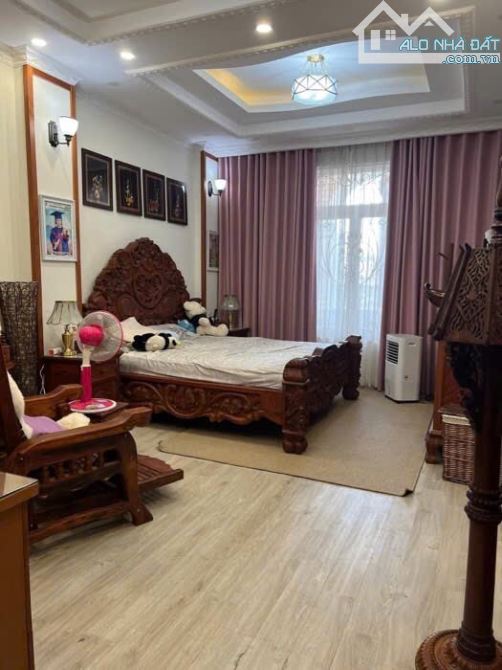 BIỆT THỰ ĐẲNG CẤP- NGANG BỀ THẾ 8M- FULL NỘI THẤT GỖ CAO CẤP NHẬP KHẨU - Đ. HUỲNH TẤN PHÁT - 9
