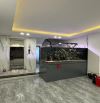 Bán nhà phố Trạm 50m2. 6 tầng thang máy lô góc giá tốt