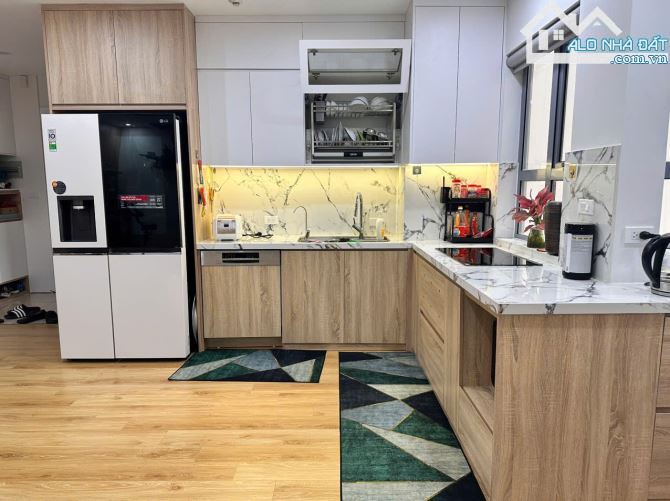 CHUNG CƯ TỨ HIỆP PLAZA – 125M – TẦNG CAO – NỘI THẤT ĐẸP – GIÁ 5,35 TỶ