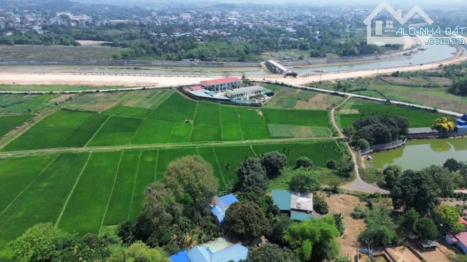 Cao Sơn, Lương Sơn, Hoà Bình**    🔹 *Diện tích:* **6 - 800m²**, trong đó có **150m² đất ở