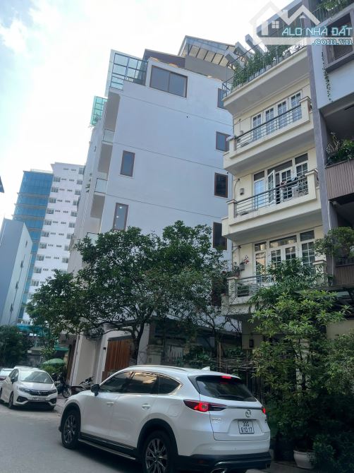 Giảng Võ – phân lô 5 tầng ngõ ô tô đỗ ngày đêm.