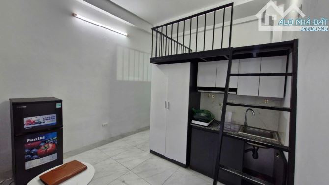 Bán nhà SIÊU HIẾM - 2 MẶT NGÕ Ô TÔ TRÁNH Nguyễn Xiển 75m2 3tầng Giá:  7.2 tỷ Thanh Xuân.