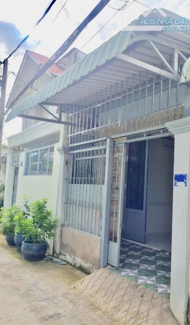 Nhà rộng trục chính hẻm trung tâm Ninh Kiều
