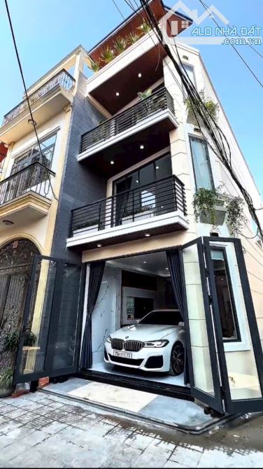 🏠🏠NHÀ 3 TẦNG 2 MẶT KIỆT HÙNG VƯƠNG, TP HUẾ
