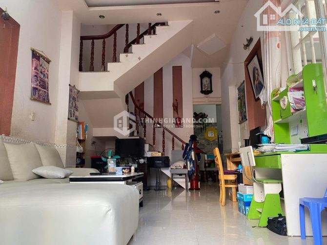 BÁN NHÀ 1 TRỆT 2 LẦU HẺM Ô TÔ_NGUYỄN TRƯỜNG TỘ_PHƯỜNG 3_VŨNG TÀU_CÁCH BÃI TRƯỚC CHỈ 500M