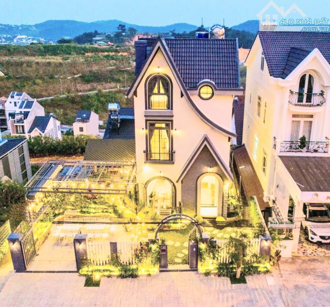 🏡 BÁN VILLA KHU BIỆT THỰ AN SƠN XUNG QUANH VIEW THÔNG - CÁCH CHỢ ĐÊM 3KM - 400M2