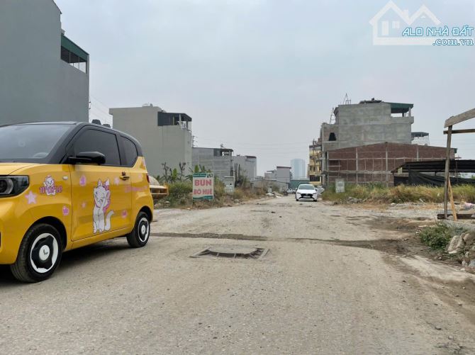 BÁN GẤP ĐẤT DỊCH VỤ - THỊ TRẤN TRÔI - HOÀI ĐỨC: 150M2, VỈA HÈ 2 BÊN, GIÁ ĐẦU TƯ.