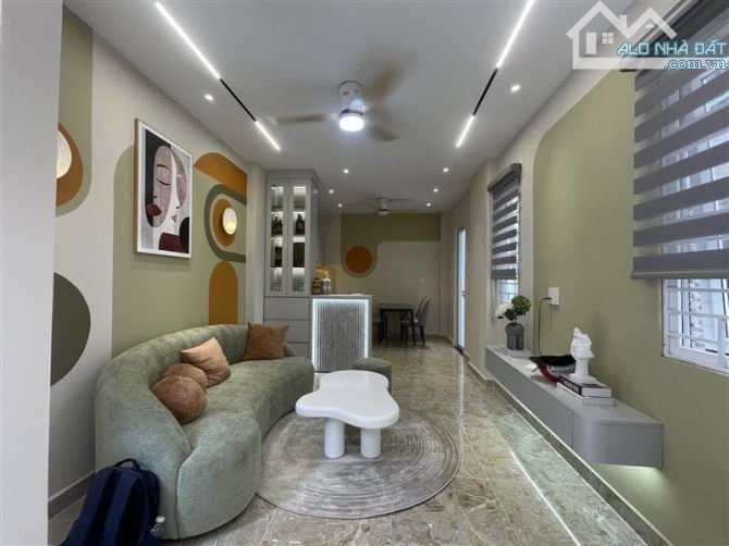 🚀 CHỐT NHANH! Hẻm VIP Bạch Đằng ✨ 76m² 4 Tầng 🛌 6PN Giá Ưu Đãi!