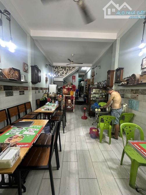 Quận 6, MT Khu ẩm thực, Kinh doanh sầm uất, nhà đẹp 4 tầng 4x21m,
