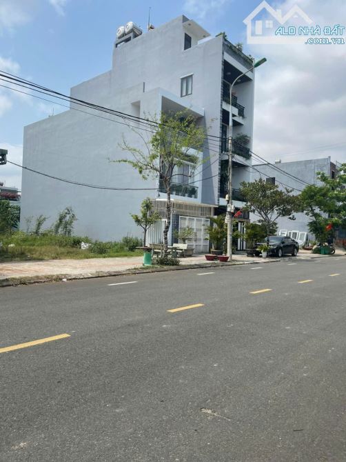 Bán Cặp Đất đường 10m5 Lê Sỹ - Vị trí Gần Sông- Phường Hoà Xuân, Cẩm Lệ, Đà Nẵng.