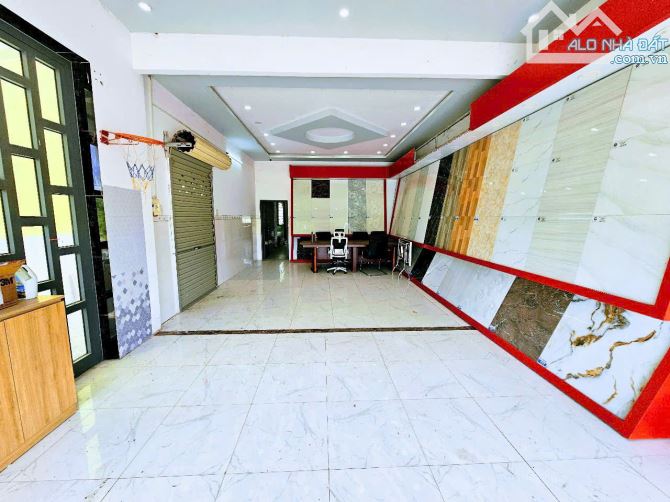 Bán nhà mặt tiền 2 nền liền kề KDC Đông Phú, Châu Thành, Hậu Giang
