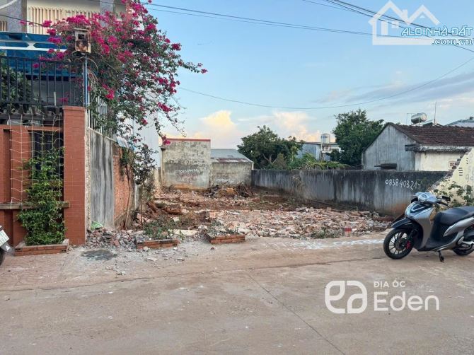 ĐẤT HẺM 18 TRỊNH VĂN CẤN 5X28M THỔ CƯ 100% HƯỚNG TÂY BẮC - 4 TỶ