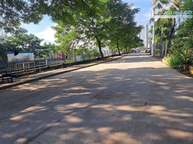 BÁN GẤP – 106M2 – NGANG 6M –  DÒNG TIỀN 12TR/T –  AN PHÚ ĐÔNG - Q12. GIÁ : 5,9 TỶ.