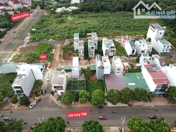 ĐẤT KHU ĐẤU GIÁ HÀ HUY TẬP, D1, DT: 5X18,5M, H: ĐÔNG BẮC, CÓ 4 LÔ LIỀN KỀ, GIÁ: 5 TỈ/ LÔ